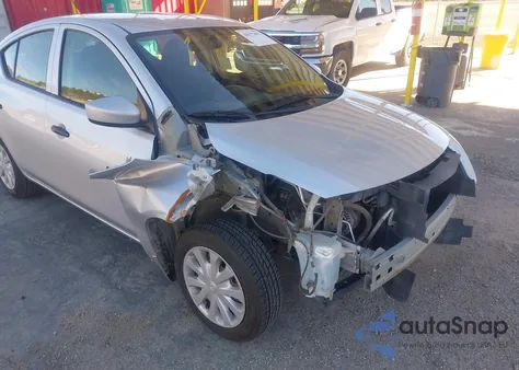 2016 Nissan Versa 1.6 S+ из США, поврежденный, VIN 3N1CN7AP5GL817578